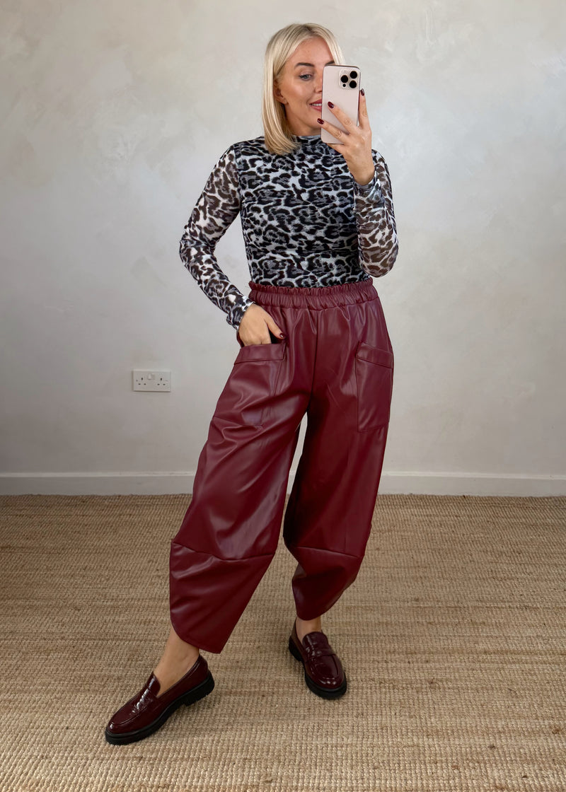 Leather look Moda pants - Merlot-The Style Attic