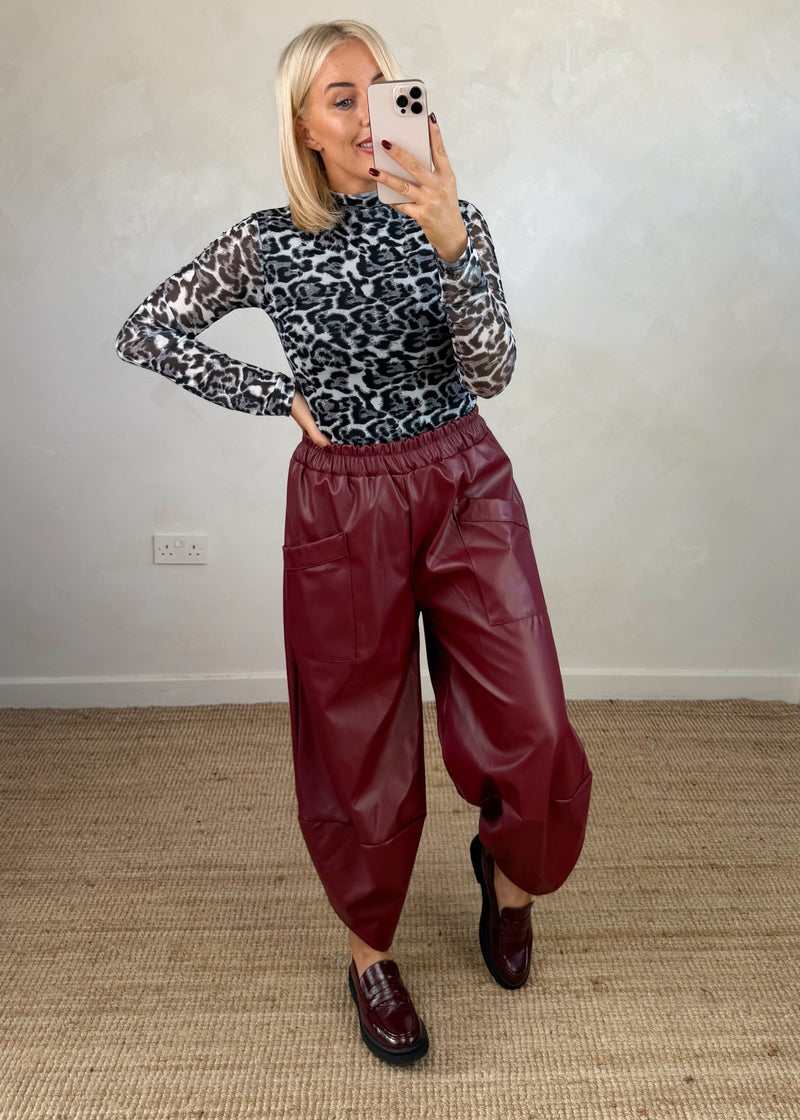 Leather look Moda pants - Merlot-The Style Attic