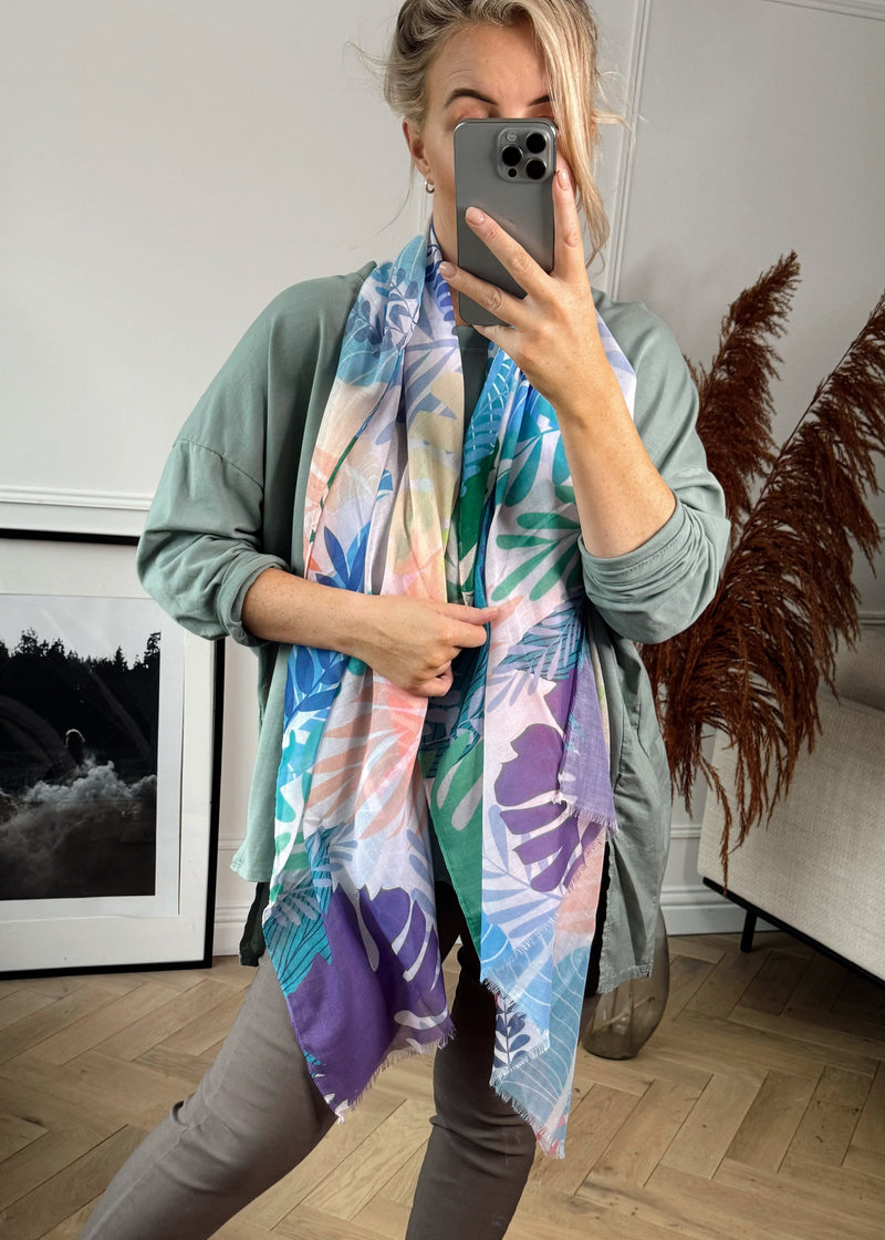 Lightweight scarf-The Style Attic