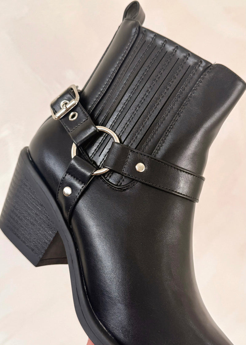 Miley western boot - black-The Style Attic