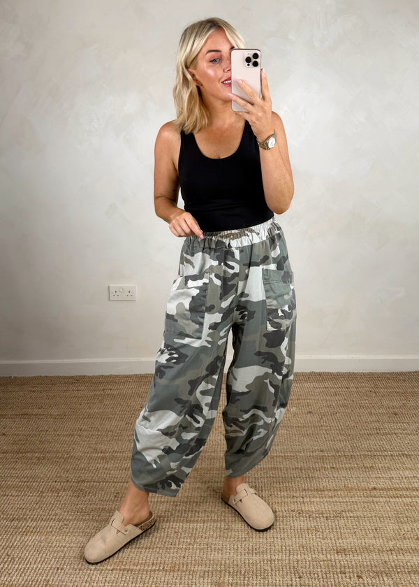 Moda pants - camo-The Style Attic