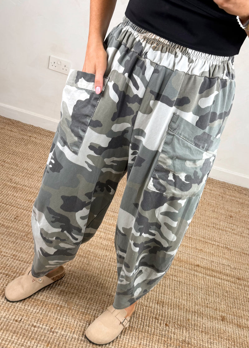 Moda pants - camo-The Style Attic