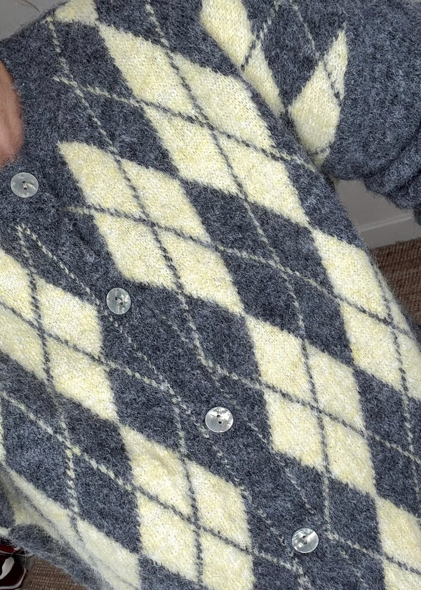 Peta argyle knit - four-The Style Attic