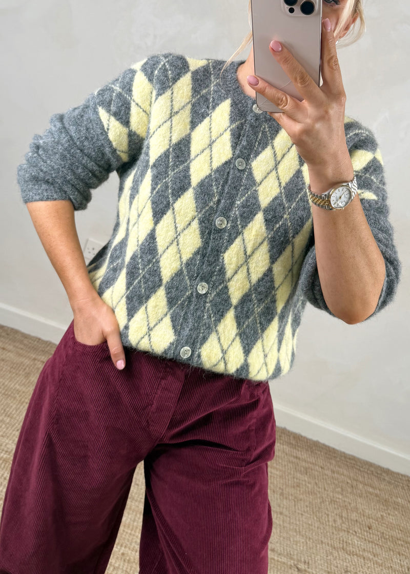 Peta argyle knit - four-The Style Attic