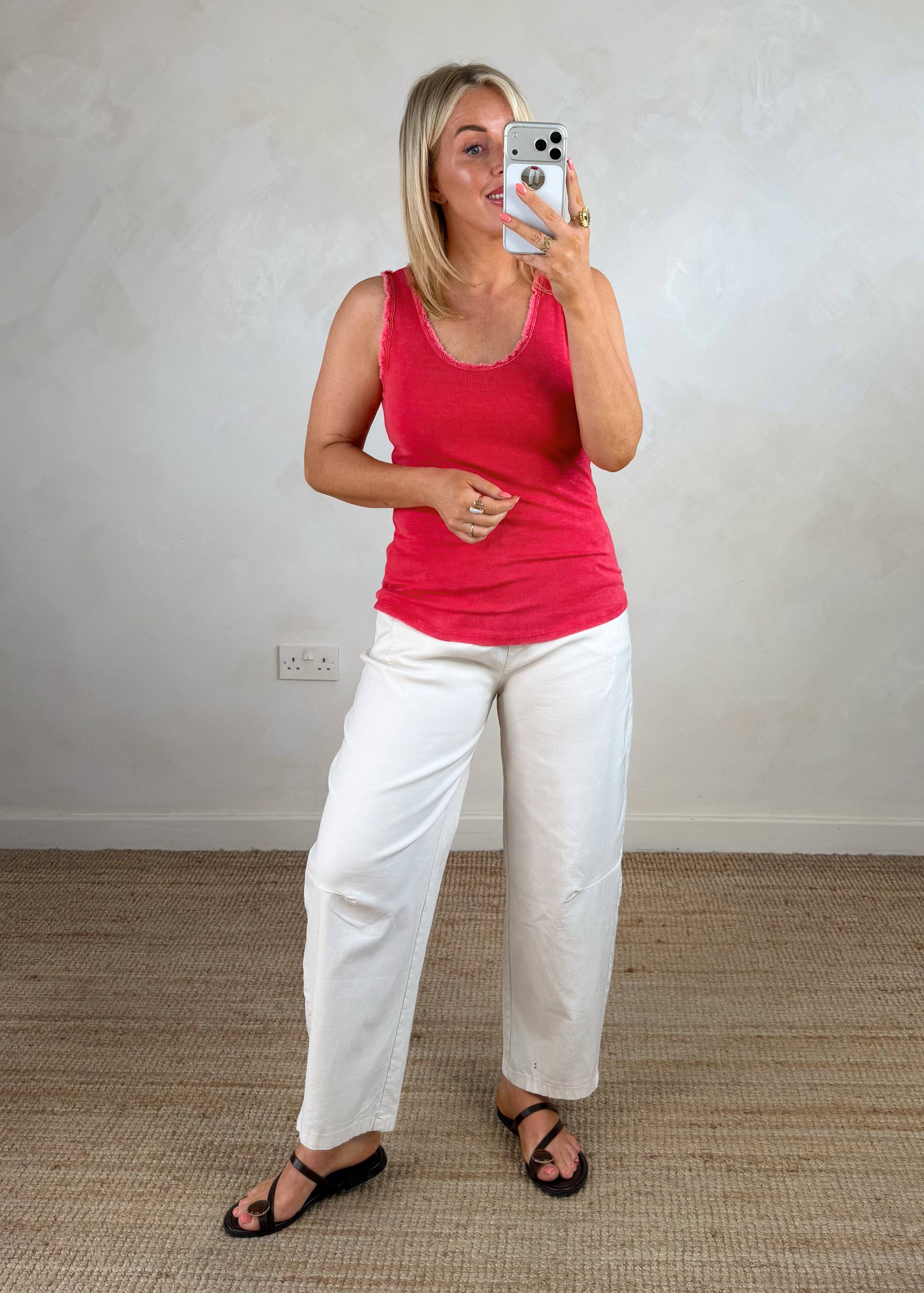 Raw edge ribbed vest - Raspberry – The Style Attic