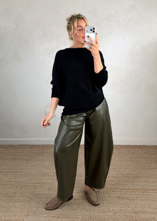 Rebecca slouch knit - Black-The Style Attic