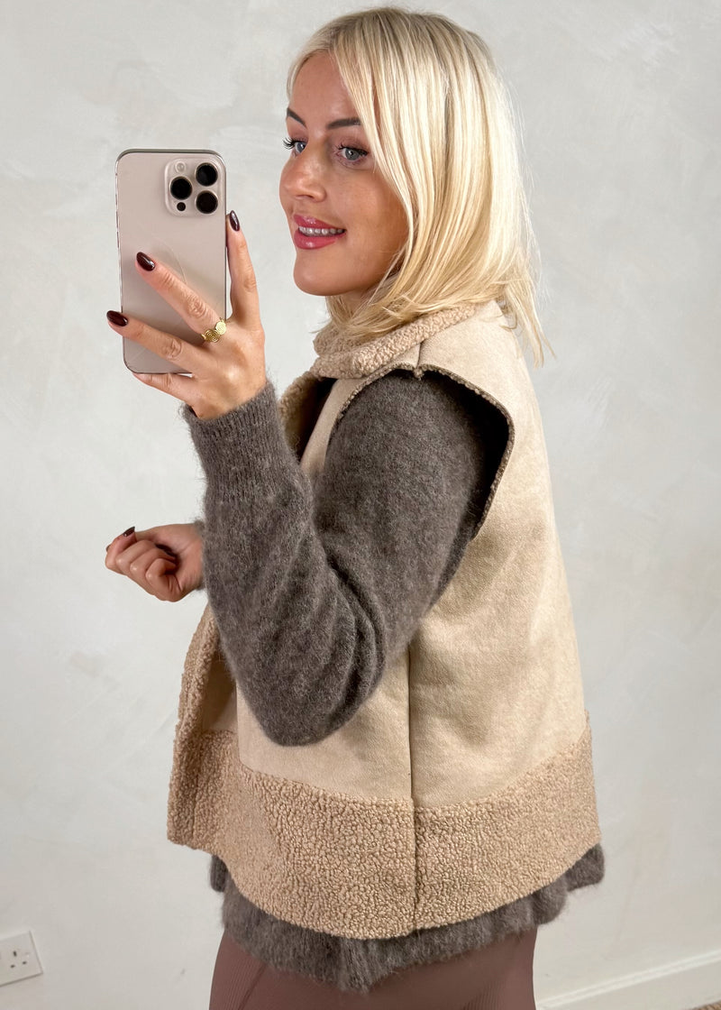 Rick Borg gilet - beige-The Style Attic