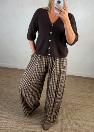 Rose button knit - Chocolate-The Style Attic