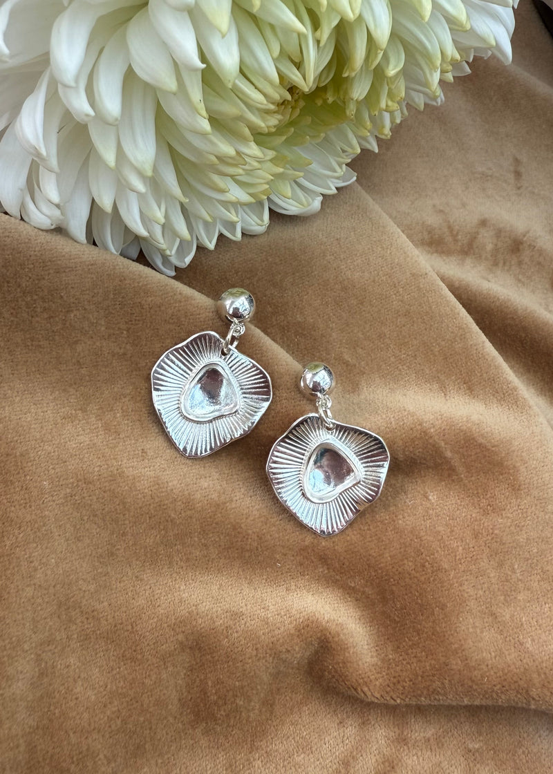 SA earring-The Style Attic