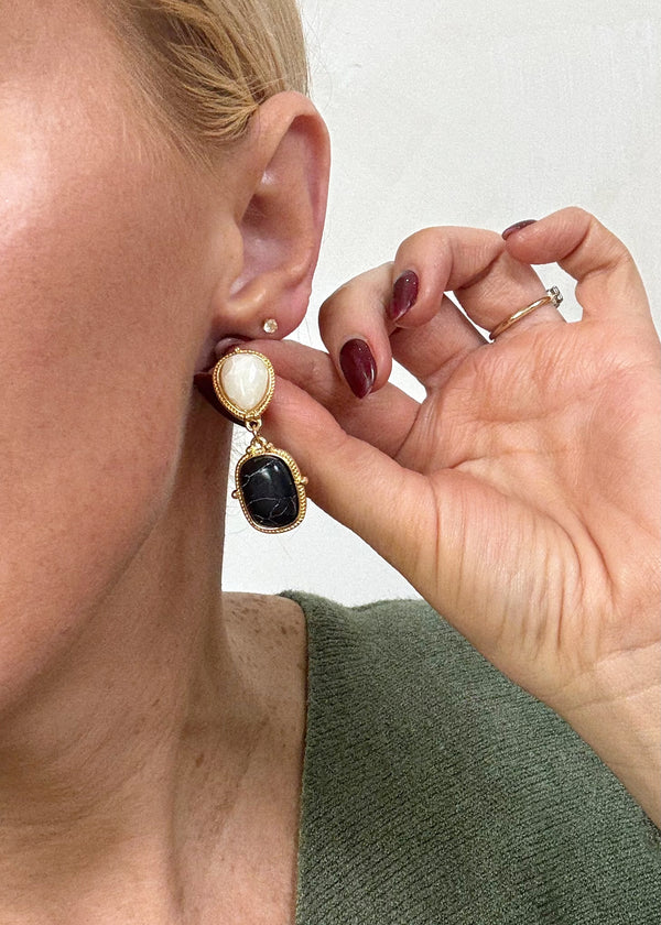 SA earring-The Style Attic