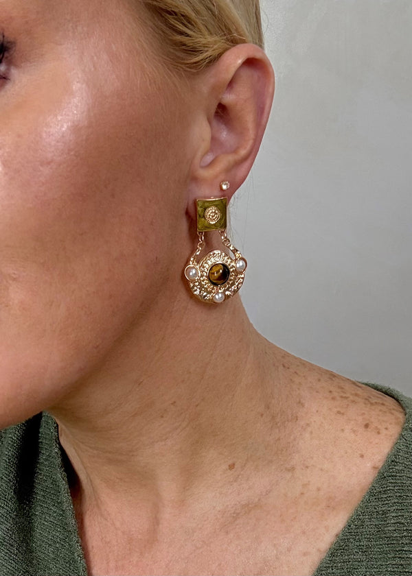 SA earring-The Style Attic