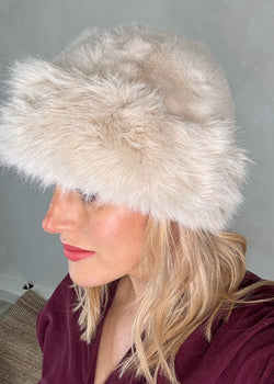 SA fur hat - one/cream-The Style Attic