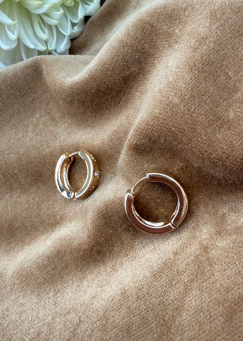 SA hoop earring-The Style Attic