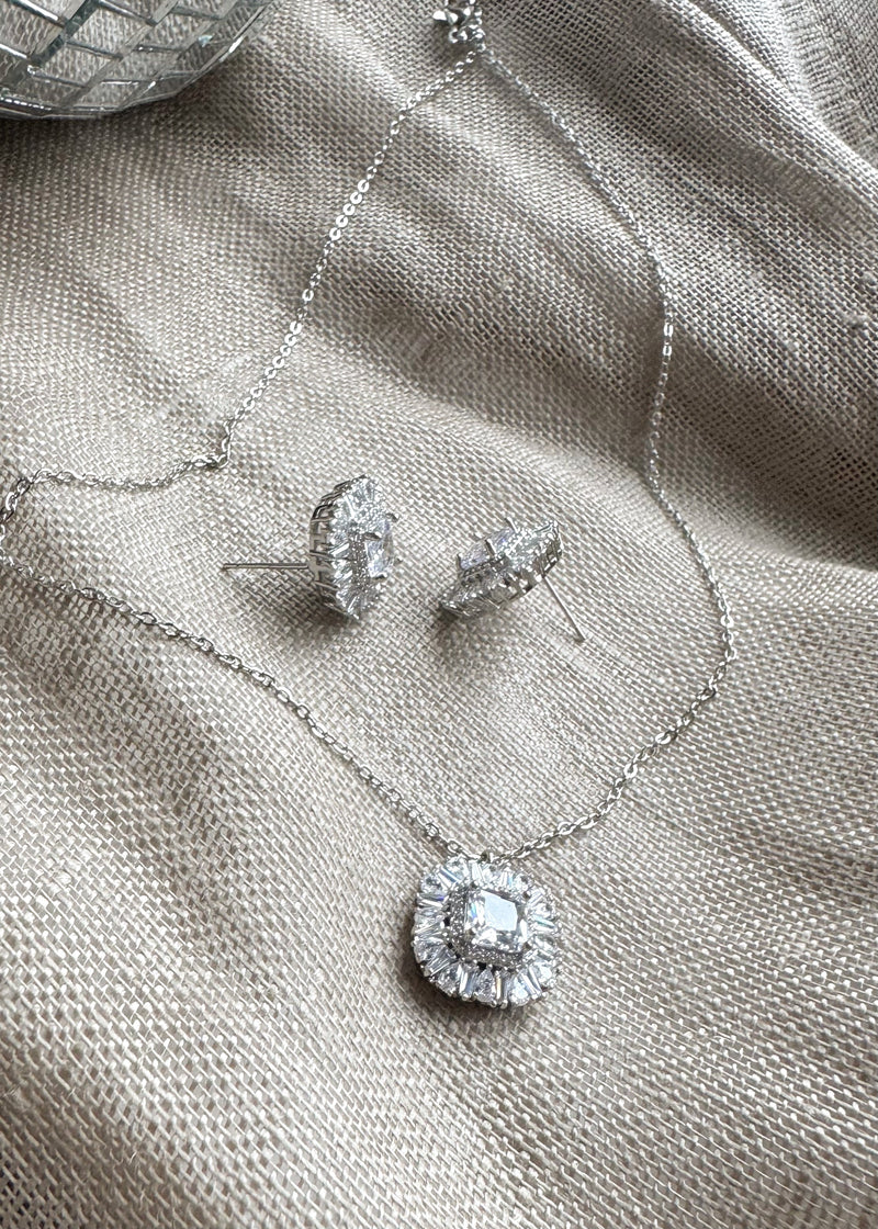 SA jewellery set - silver-The Style Attic