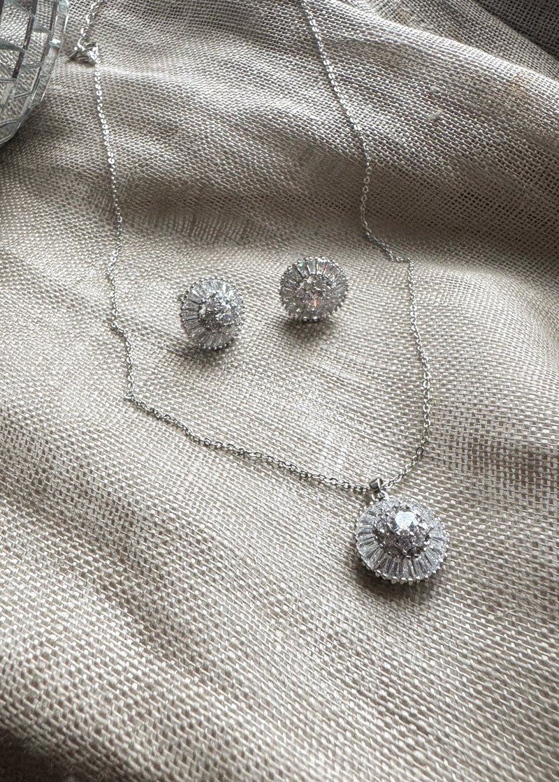 SA jewellery set - silver-The Style Attic