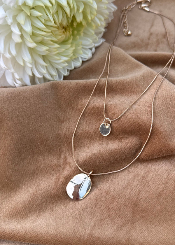 SA necklace - gold-The Style Attic