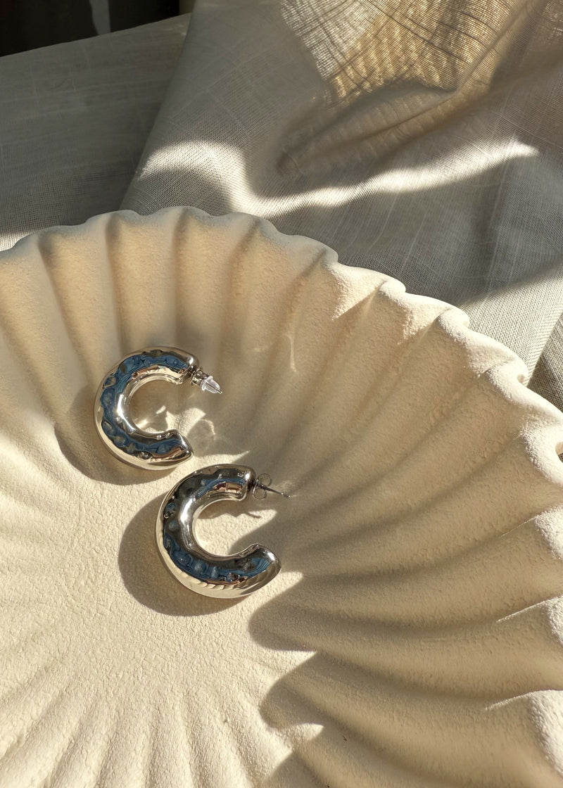 SS25 hoop earring - silver-The Style Attic