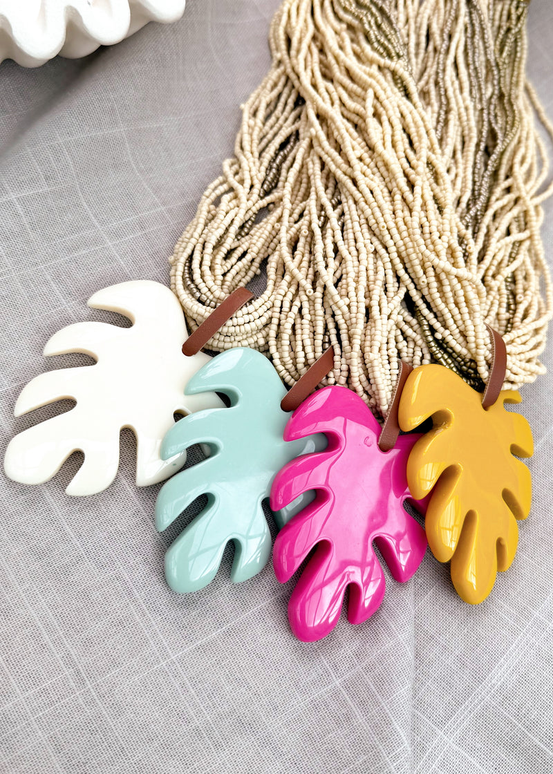 SS25 necklace - cream-The Style Attic