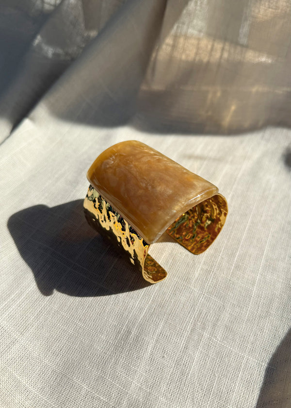 SS25 stone cuff - gold-The Style Attic