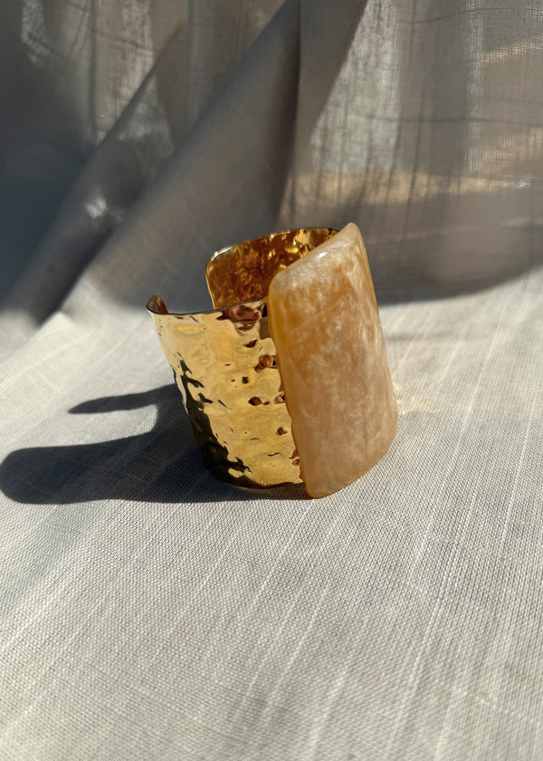 SS25 stone cuff - gold-The Style Attic