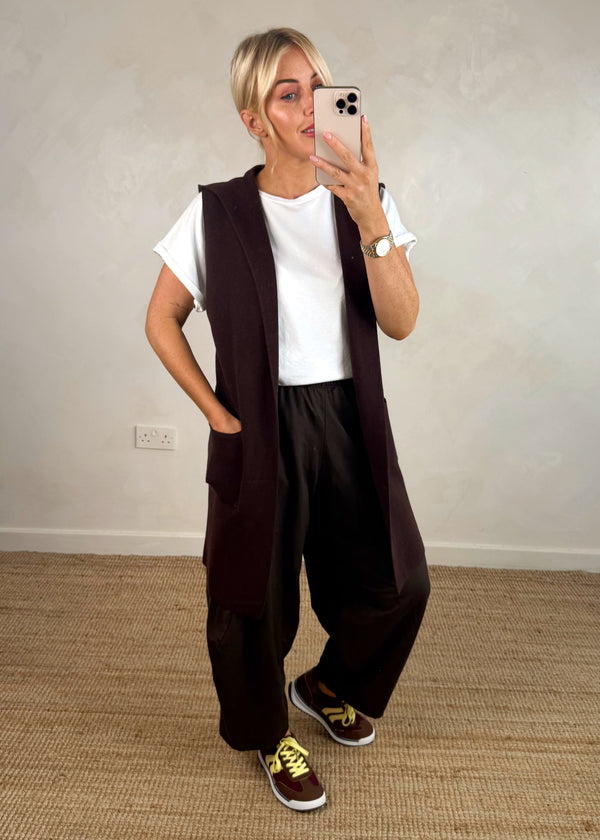 Sara Hooded waistcoat knit - chocolate-The Style Attic