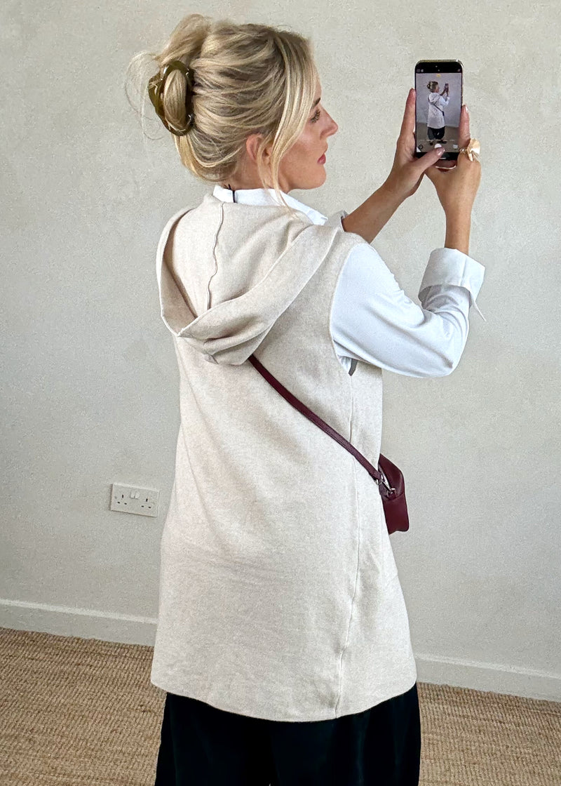 Sara Hooded waistcoat knit - chocolate-The Style Attic