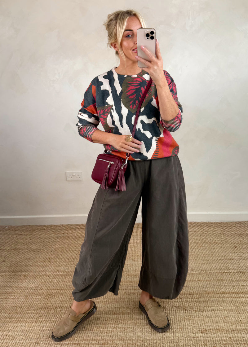 Savannah crew knit-The Style Attic