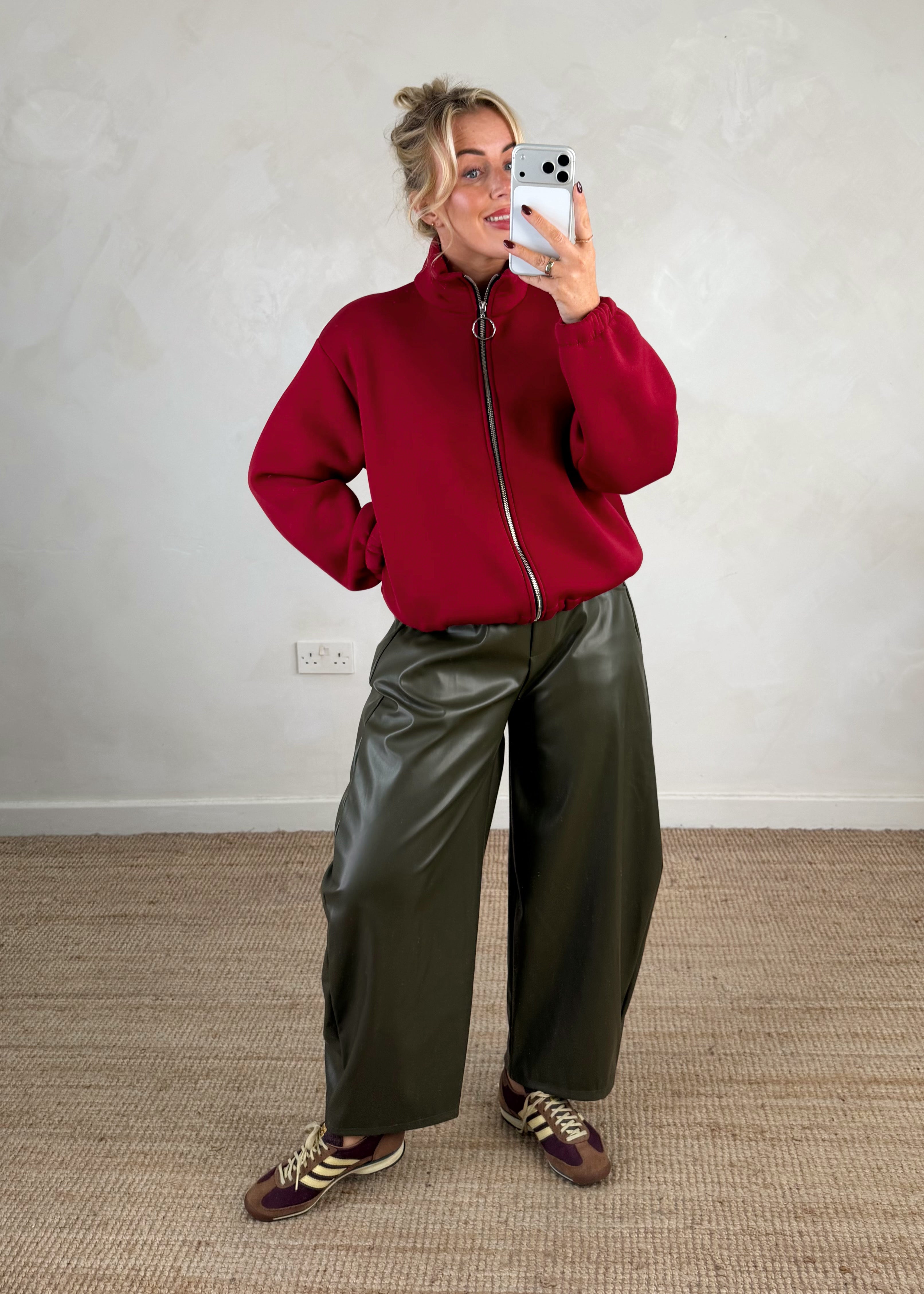 Sheldon zip through sweater - Berry – The Style Attic