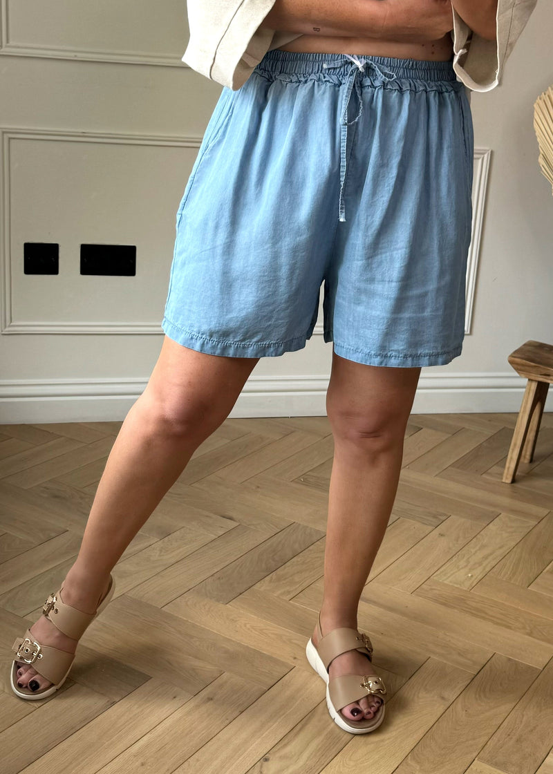 Simona denim shorts - light-The Style Attic