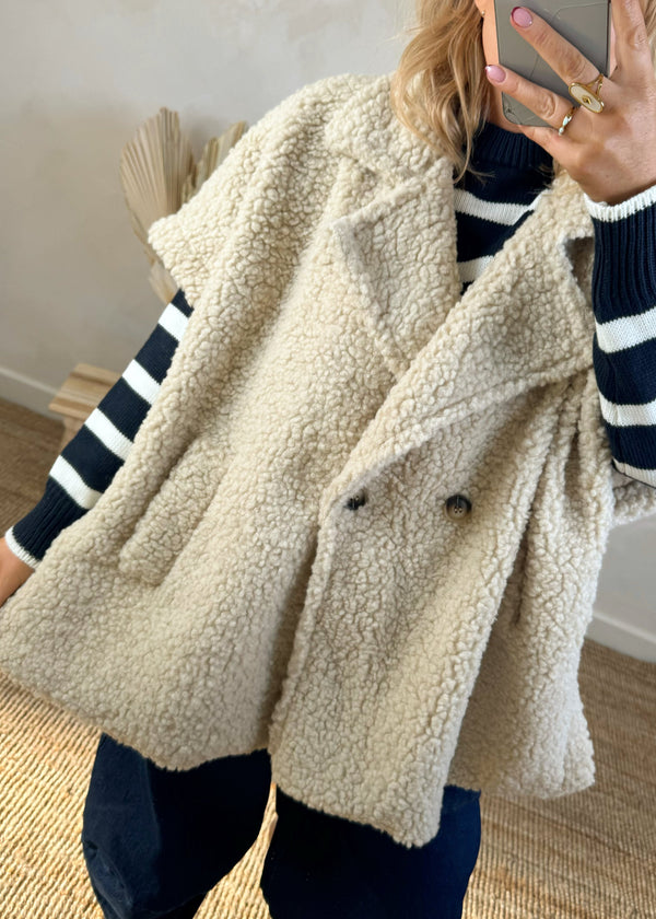 Snug Teddy jacket-The Style Attic