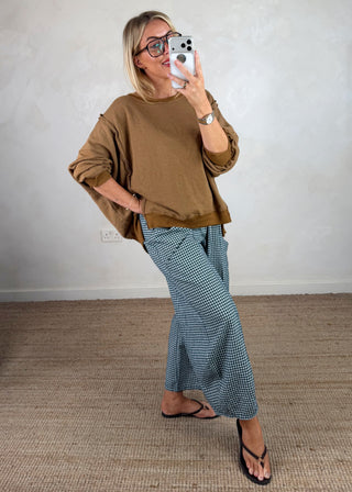 Sol sweater - Camel-The Style Attic