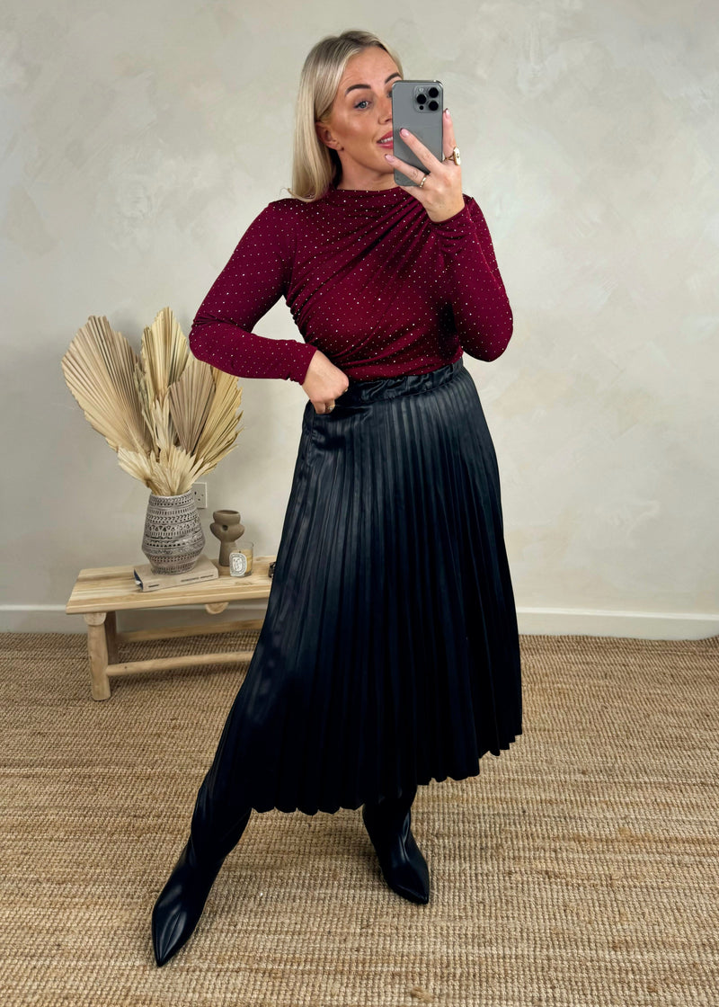 Pleated skirt online