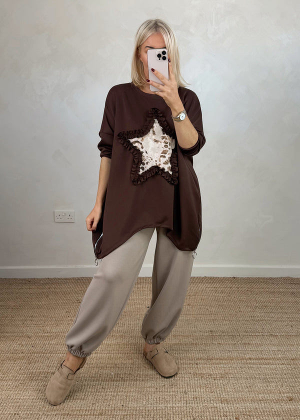 Star frill sweater - chocolate-The Style Attic