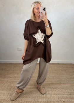 Star frill sweater - chocolate-The Style Attic