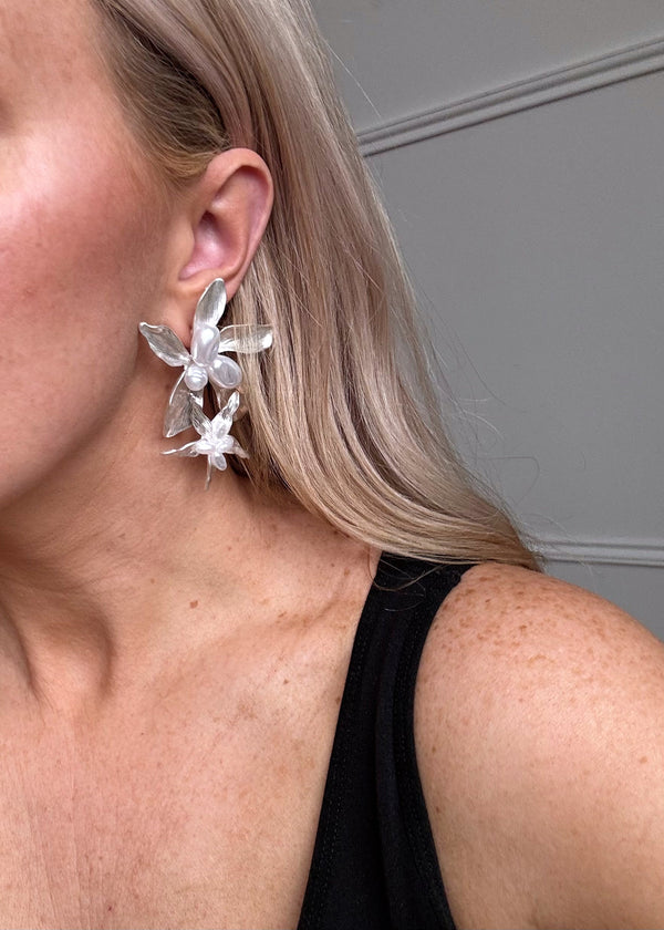 Statement earrings - silver-The Style Attic