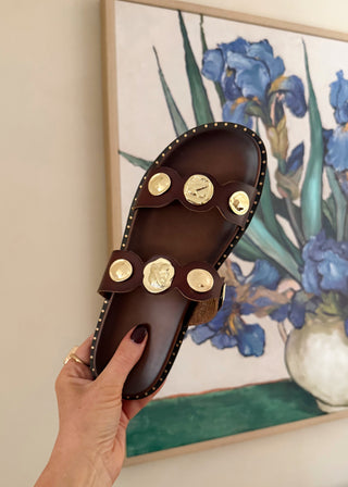Gold button sandal - Chocolate