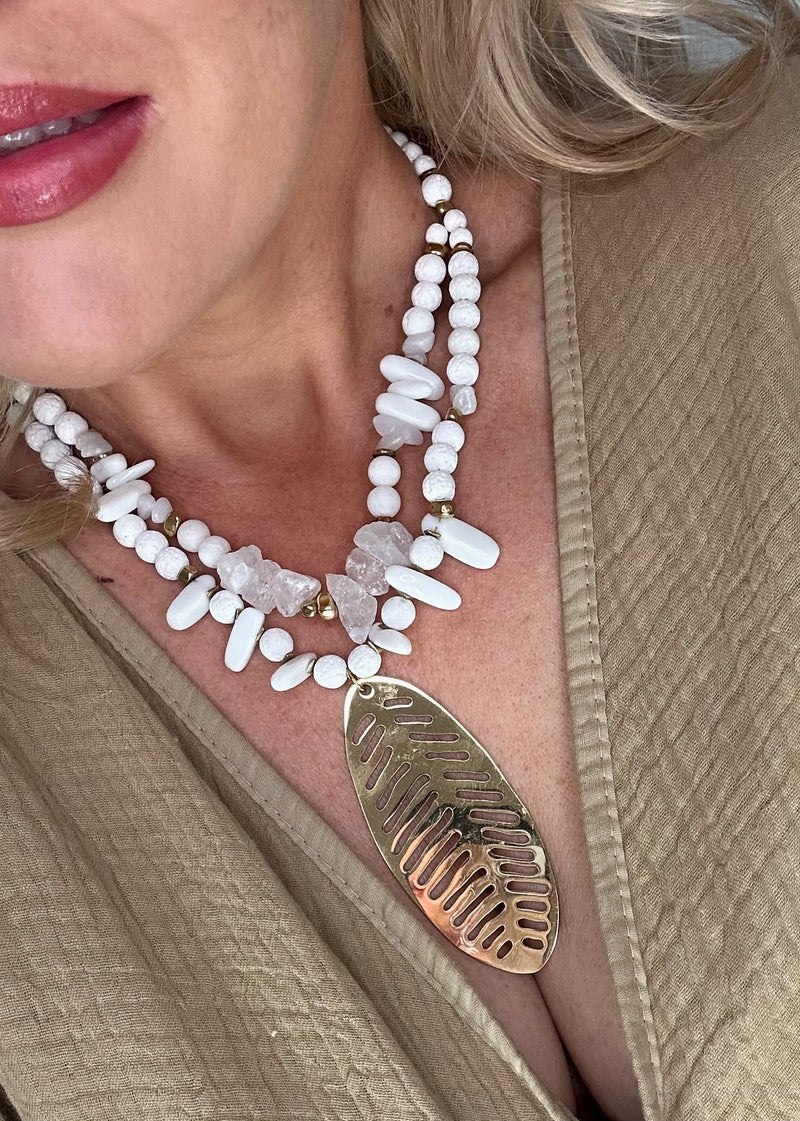 SS25 leaf necklace