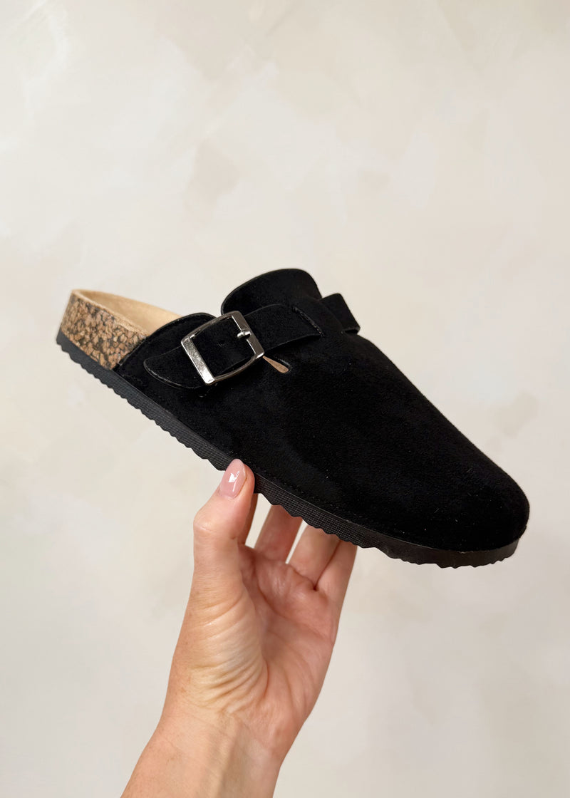 Kaz slip on mule clogs - black