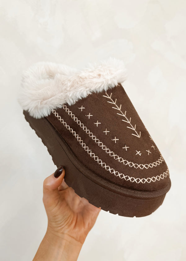 Tazi embroidered boot - chocolate