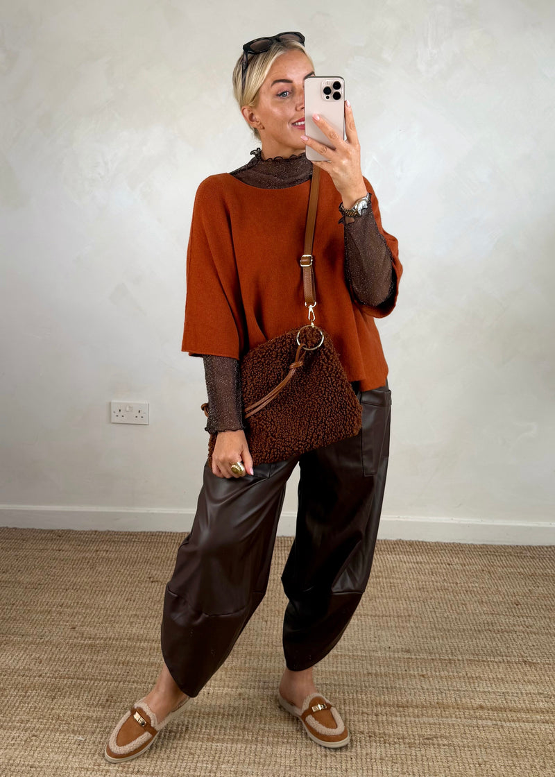 Leather look Moda pants - chocolate