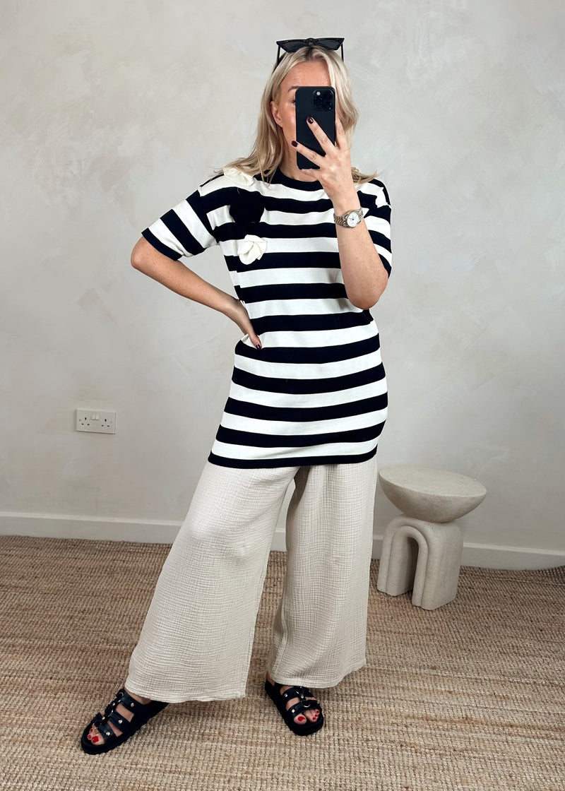 Petals striped knit