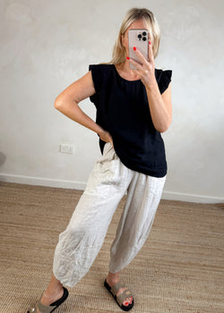 Kiki Frill top - black
