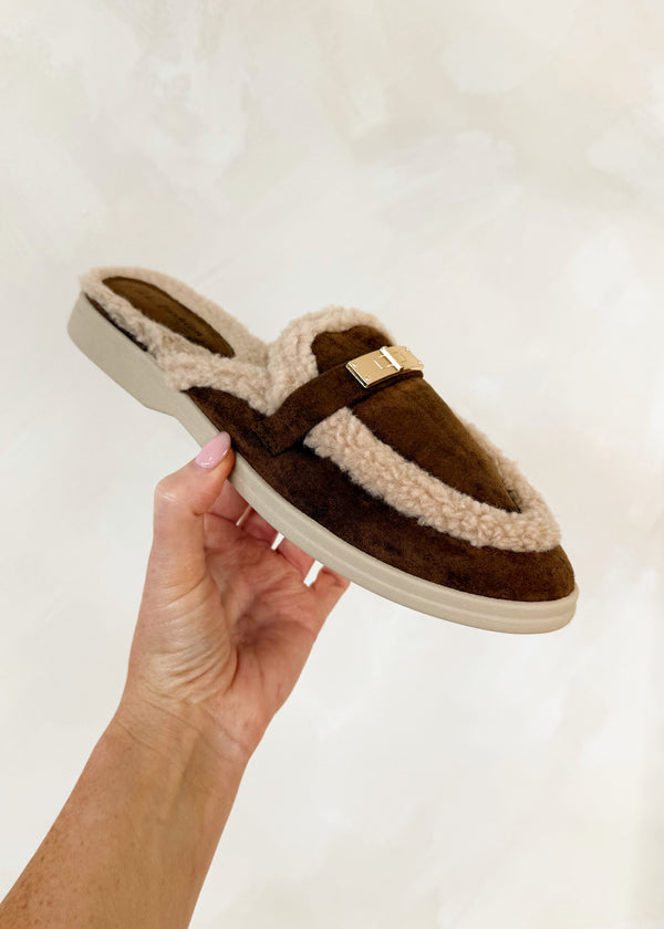 Yumi slip on mule - chocolate