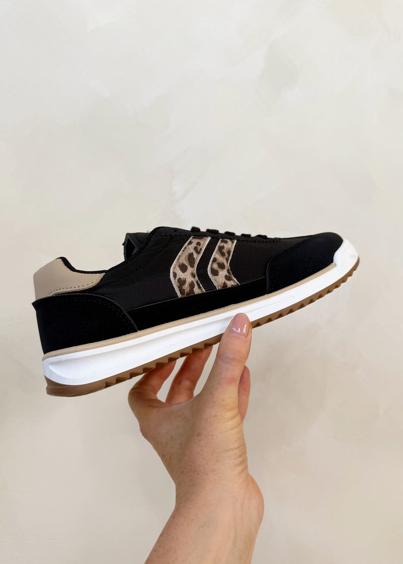 SA7 trainer - black