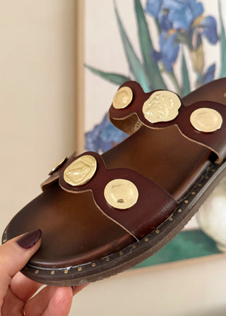 Gold button sandal - Chocolate