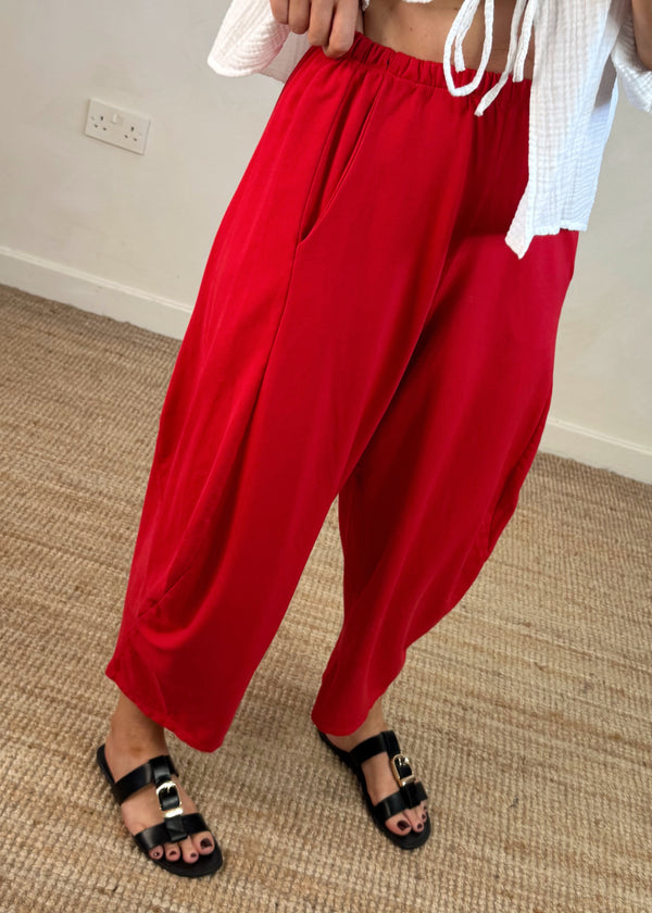 Finn barrel leg trouser - red
