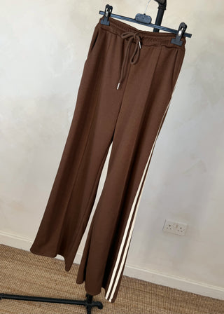 Side stripe trouser - Chocolate