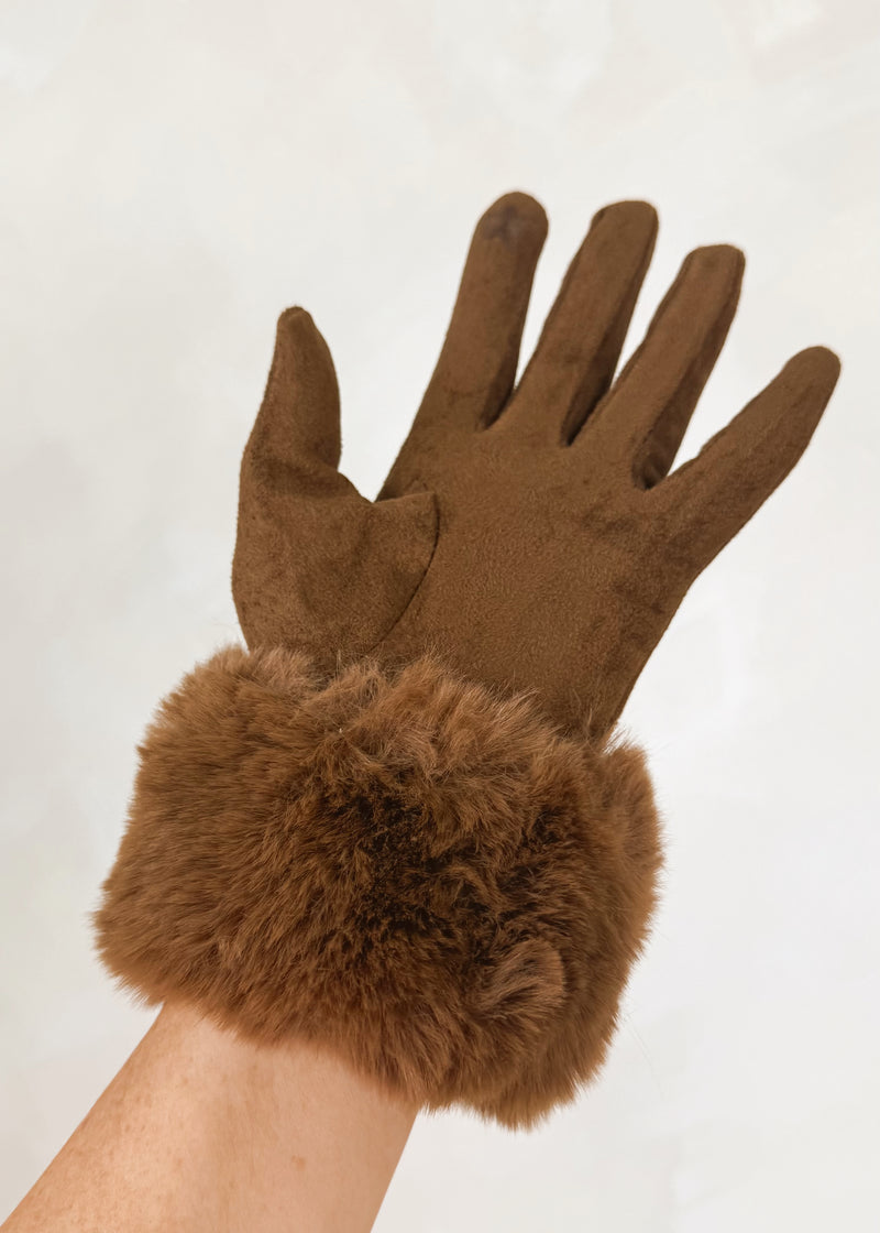 Fur trim glove - tan