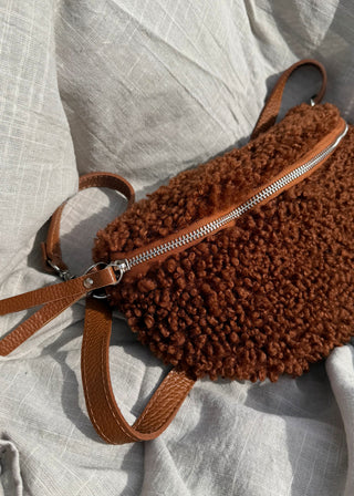 Teddy sling bag with leather strap - Dark tan