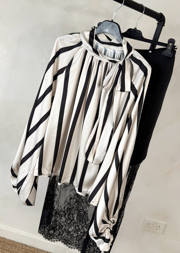 Cassie striped pussybow blouse - cream